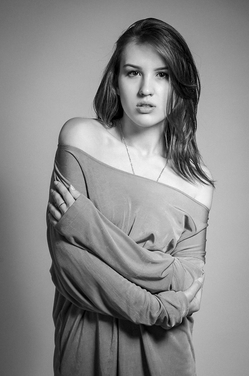 Портрет. Фотограф Антон Швец — Монохромная реальность