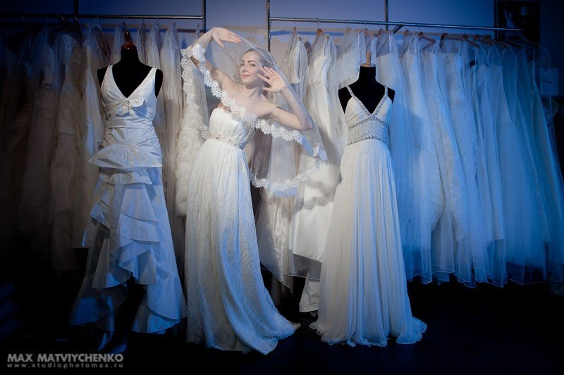 Для крупнейшего свадебного салона г. Ростова «ФЬЯНСЕ». Max Matvich and Victoria Basova are professionals in their field