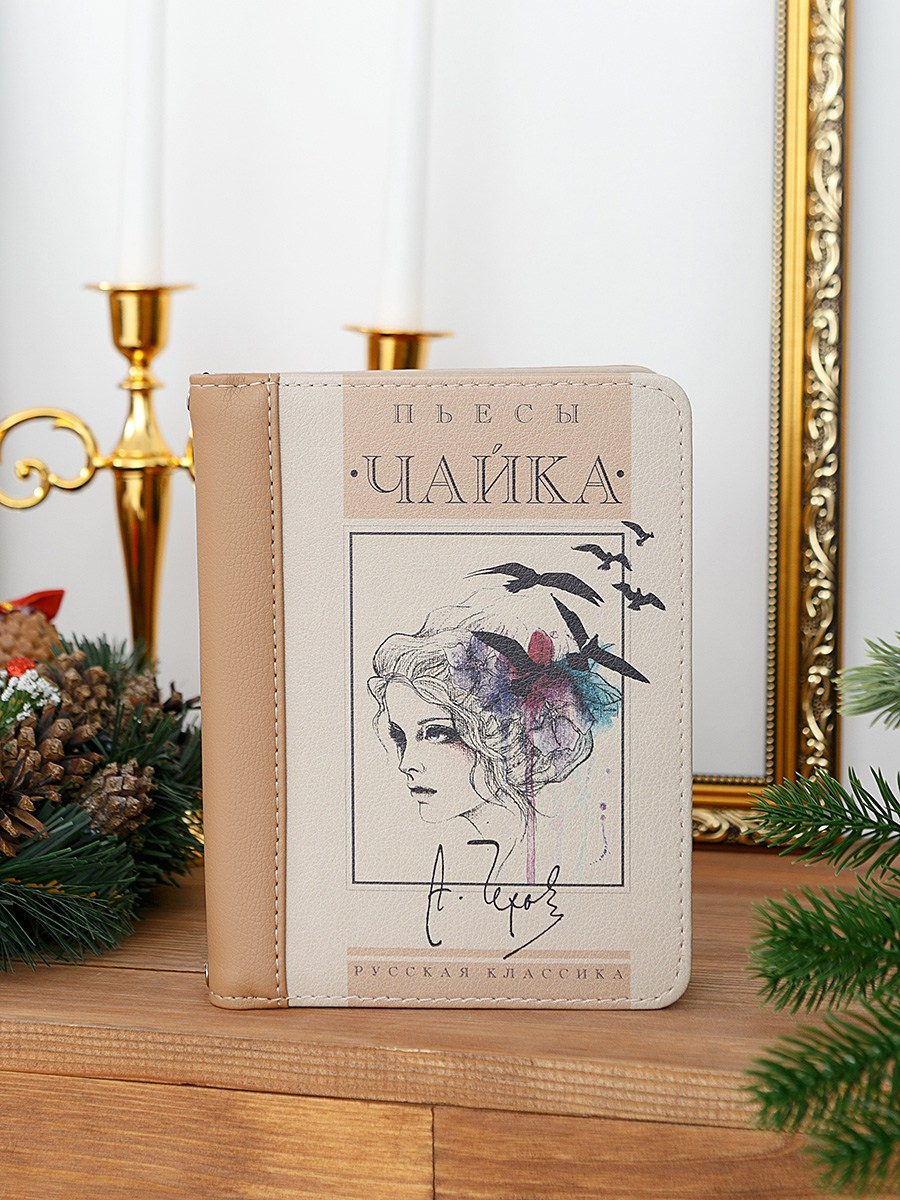 Сумка-клатч. Контент фотограф, съемка для маркетплейсов, фуд съемка и репортажи в Новосибирске Ралия Галеева