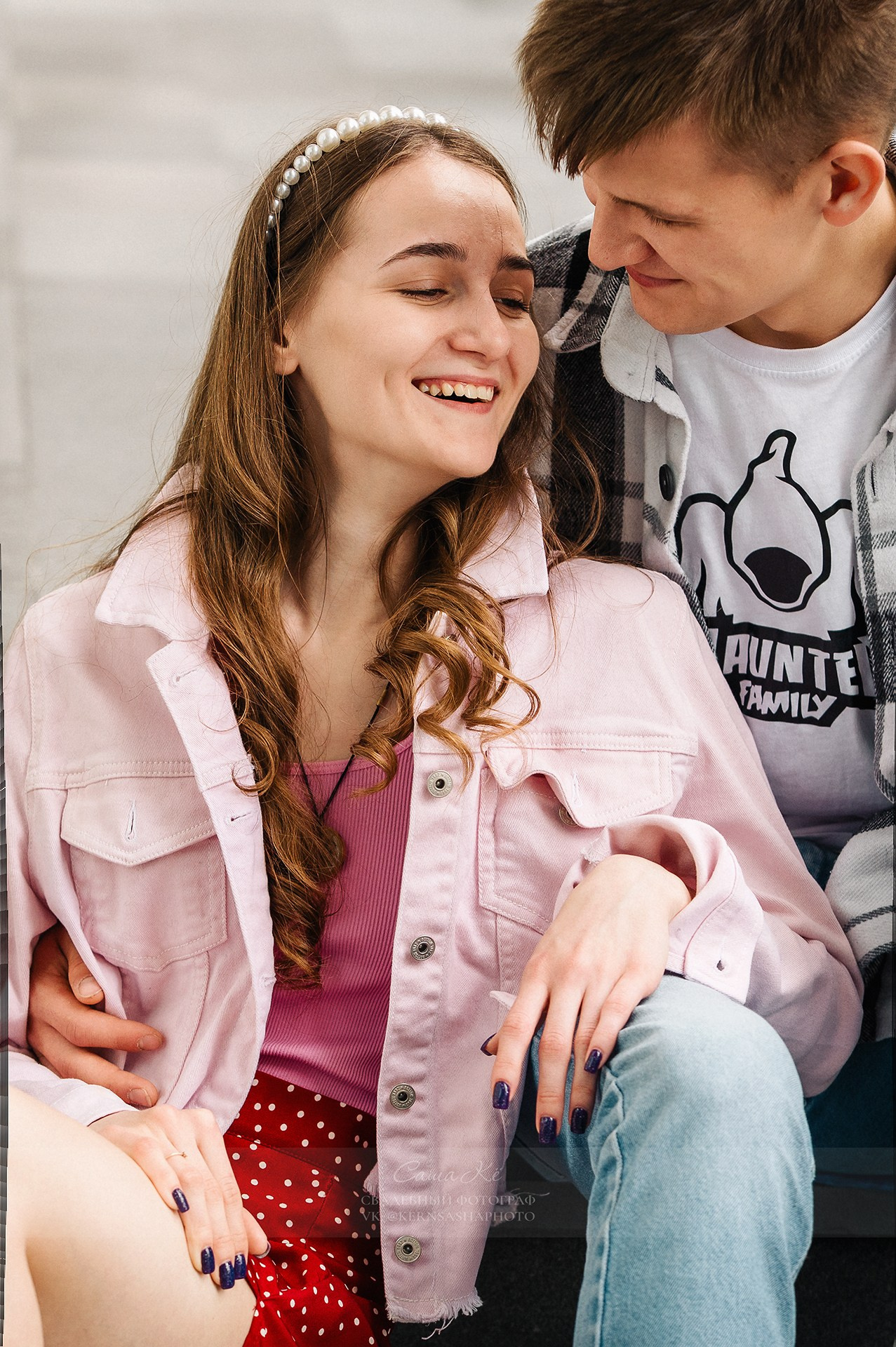 Предсвадебная фотосессия Pre-Wedding А&О на Московском переулке в Новосибирске от профессионального фотографа Саши Кё. Свадебный, семейный и event фотограф в Новосибирске и Новосибирской области Саша Кё