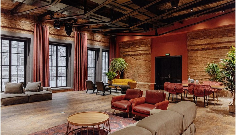 Фотостудия 250 — White Хохловка. Фотограф Александра Сыщенко