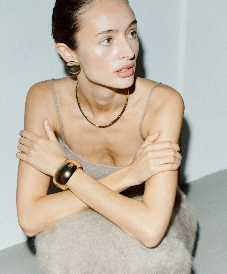 Элегантная женская фотосессия Хабаровск