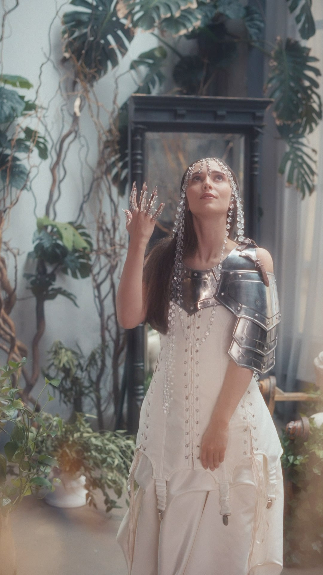 Диана Сверина — «Сплетаясь» (snippet). Цветокоррекция видео онлайн Иван Сержанов