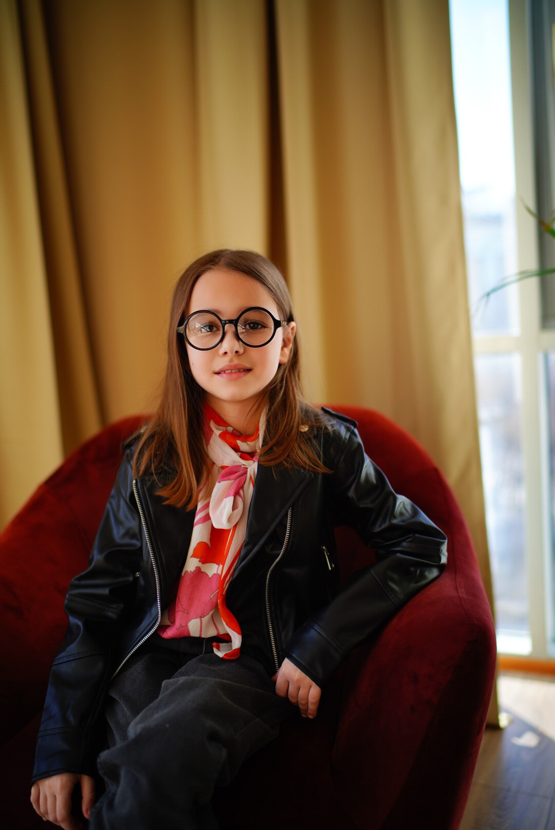 Диана и Надя (в рамках фотопроекта 6 марта). Искренний фотограф