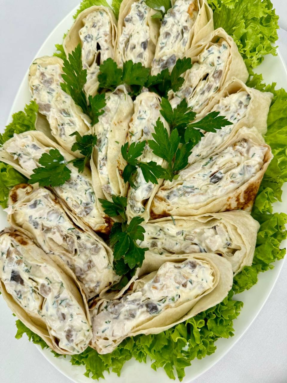 Банкет (тортики.вкусняшки). Организатор праздников. Ведущая Марина Гребенникова