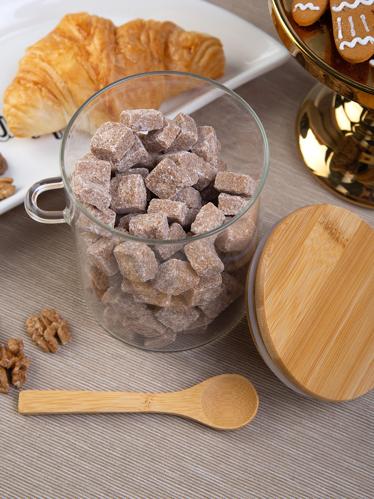 Flatlay. E-commerce and product photographer in Moscow