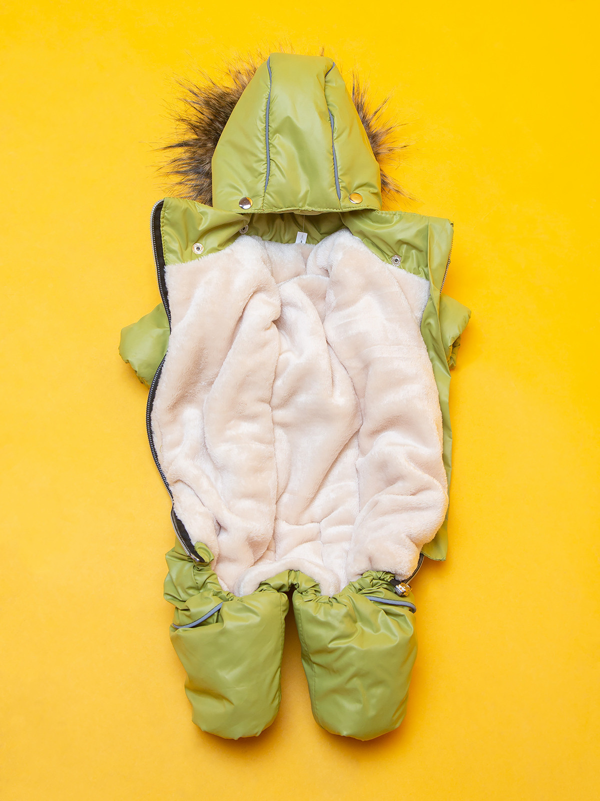 Flatlay. E-commerce and product photographer in Moscow