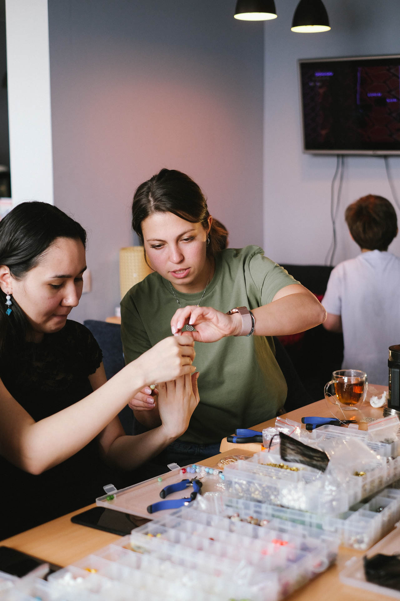 Мастер-класс по украшениям. Портретный и репортажный фотограф в Москве Олеся Лисарк