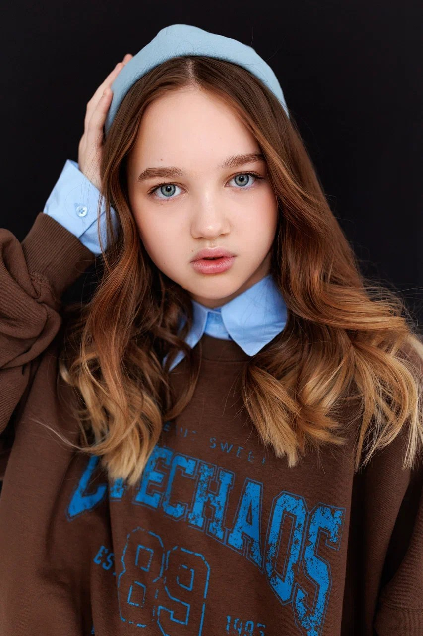 Тихобразова Полина 13 ЛЕТ 165 СМ. Детское модельное агентство Musthave agency. База профессиональных моделей