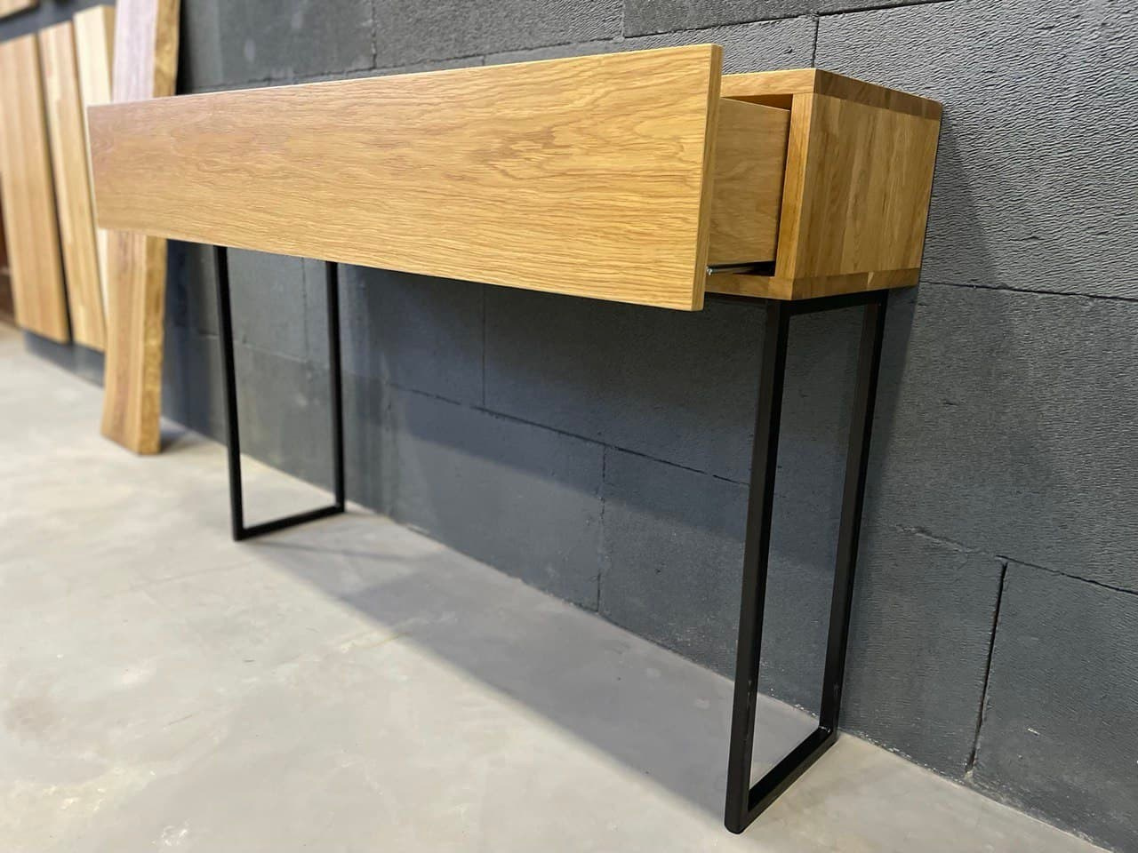 Стеллажи и консоли. Klauzevits Workshop