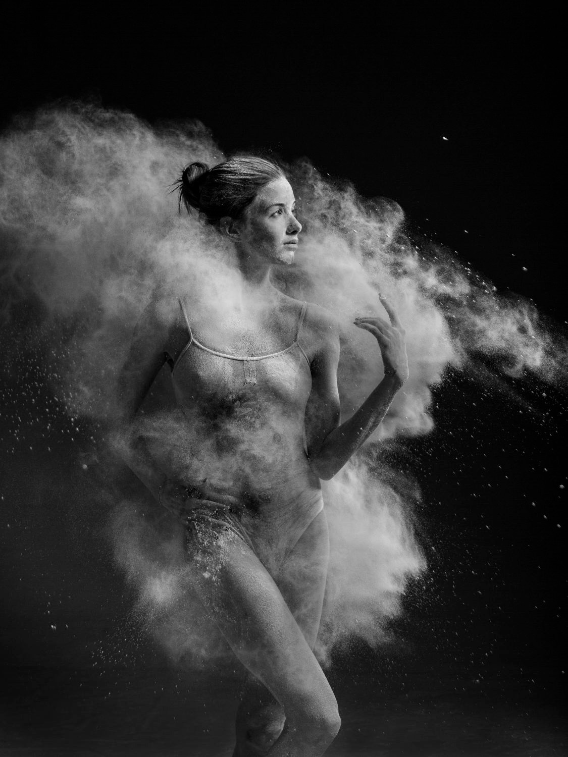 FLOUR. Портретный и бизнес-фотограф в Москве Андрей Никольский