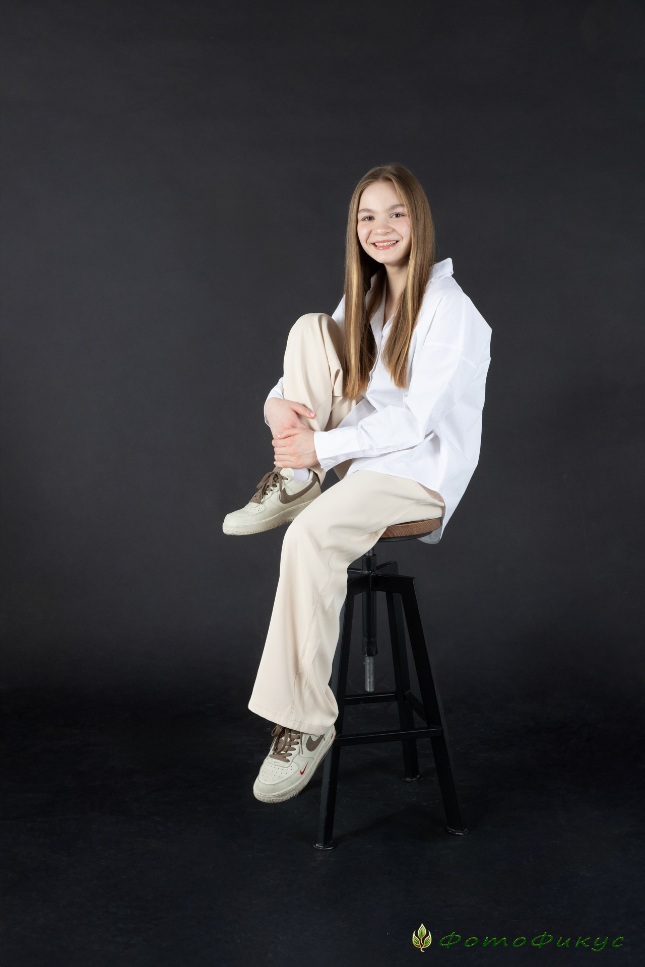 Старшеклассники. Студия. Фотографы Евгений и Екатерина. Фотофикус. Тюмень