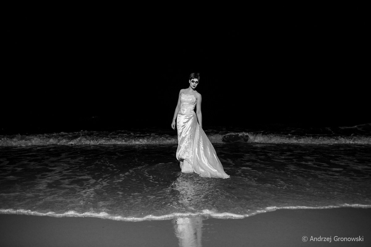 Regina. A. Gronowski — Portrait female photographer in Kaliningrad | Portraits, Nude