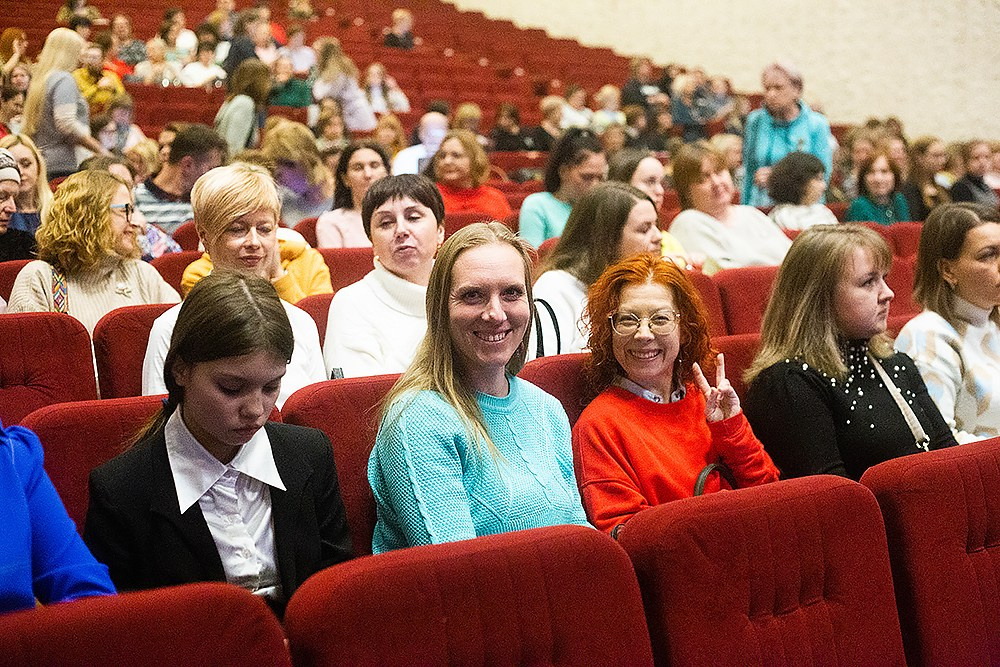 Стендап Ольги Савельевой «Всё обязательно наладится». Детский и семейный фотограф, фотограф мероприятий Нижний Новгород