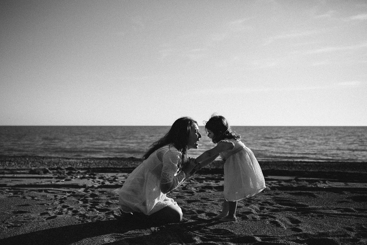 Вдыхая запах моря. Семейный фотограф на крещение и венчание