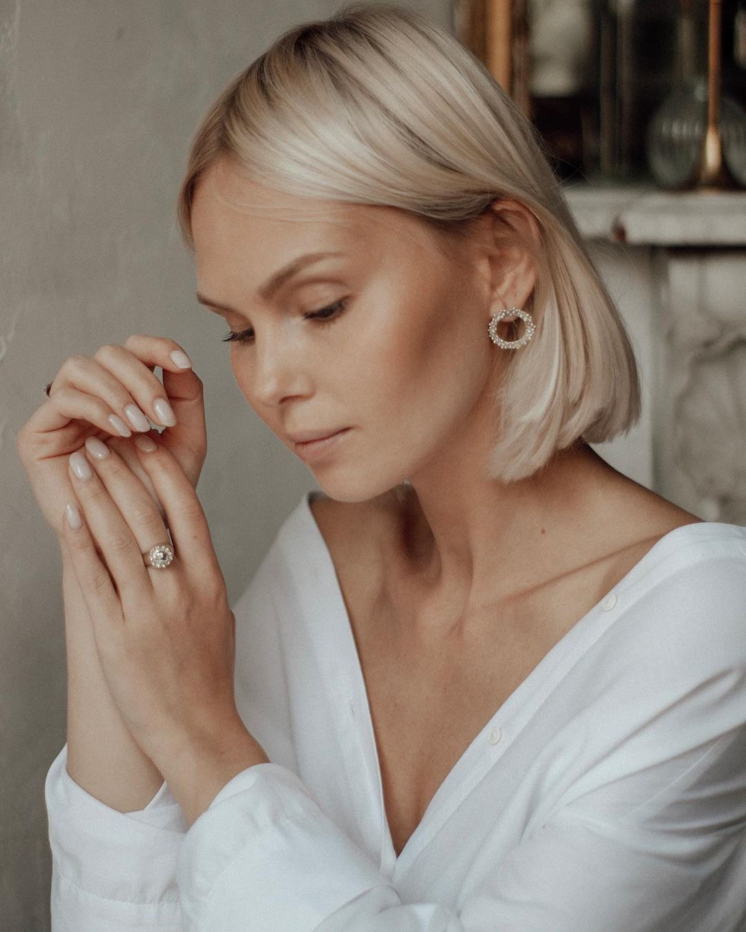 Съемка ювелирных украшений на модели. Честные истории о жизни города и его людях