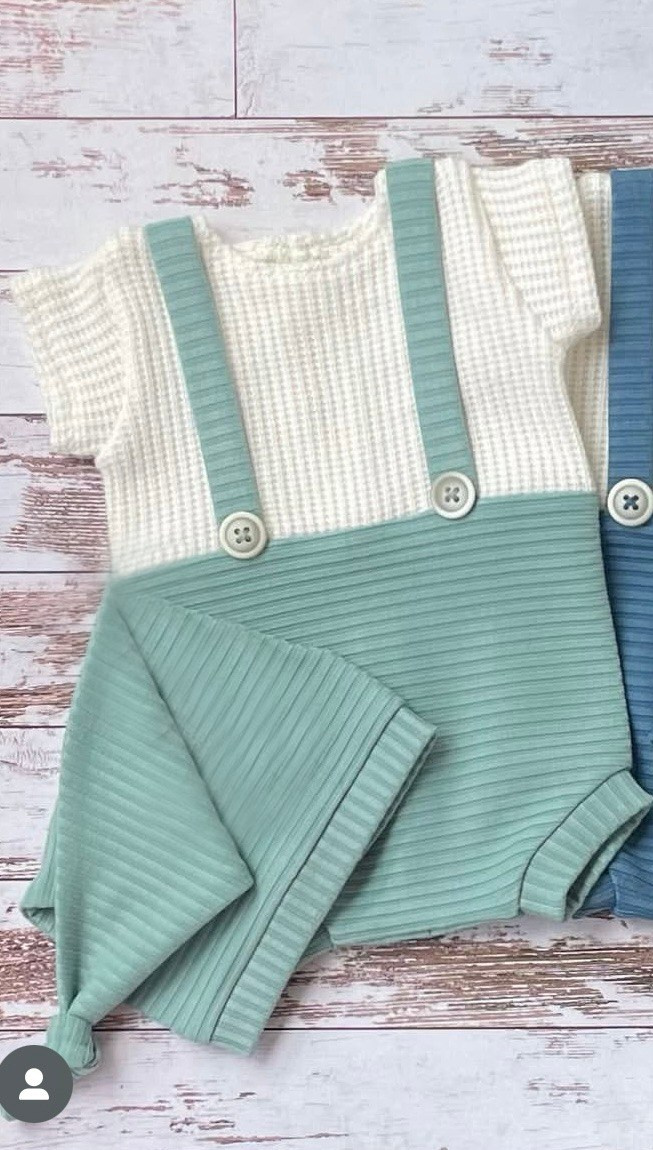 Для мальчиков. Размер ньюборн. Фотограф новорожденных в Москве Воробьева Юлия