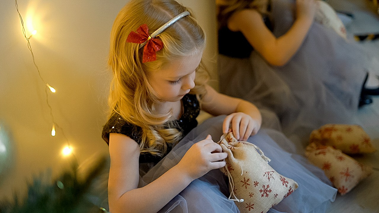 ОДНА ДОМА (НГ). Фотограф в Ялте Инна Найден. Детский и семейный фотограф