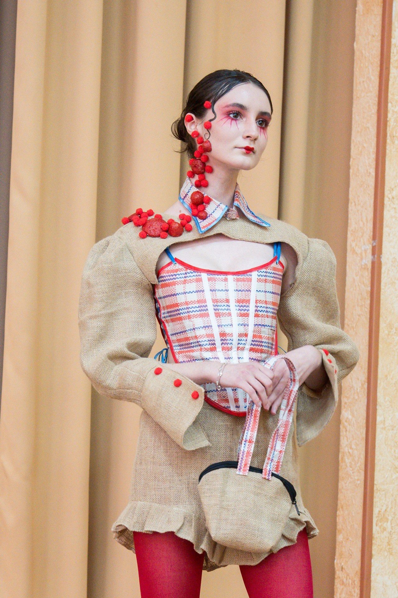 Царскосельский кутюрье. Репортажная съёмка в Санкт-Петербурге, Константин Петров