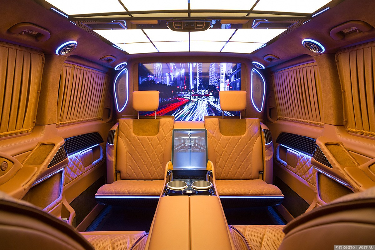 Mercedes V-class. Design Yachts and Cars