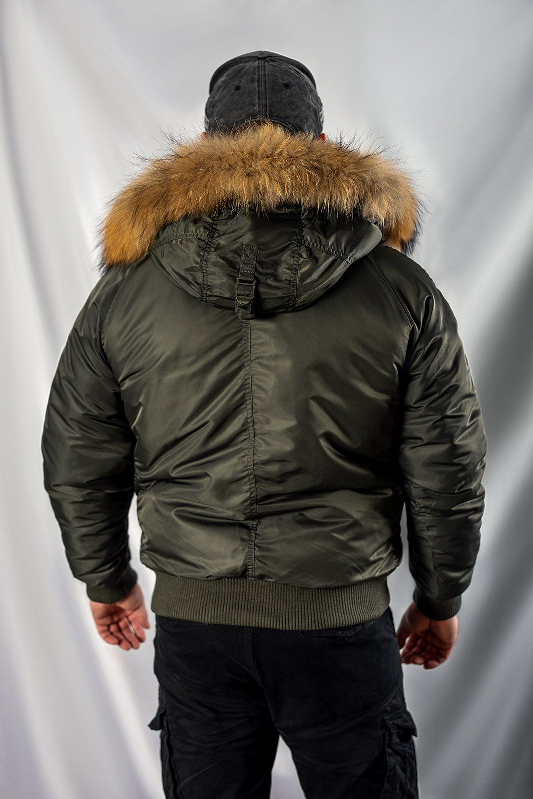 Куртки. Виртуальный шоурум для стильных мужчин