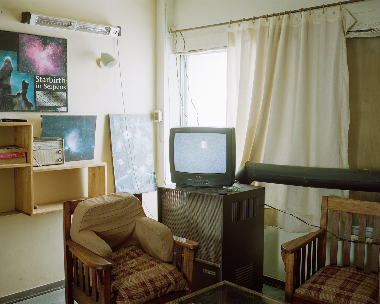 11. Интерьер павильона телескопа АЗТ-16. Чили, 2015