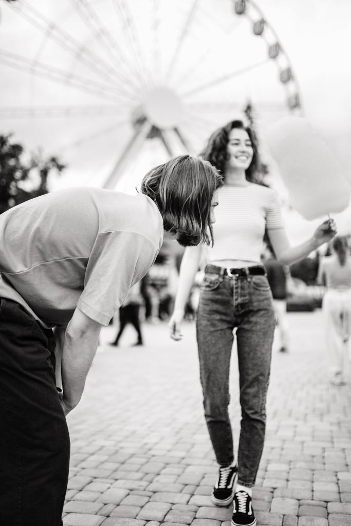 Аня и Игорь. Пасмурный Питер и аттракционы. Семейный и свадебный фотограф Полина Принцева