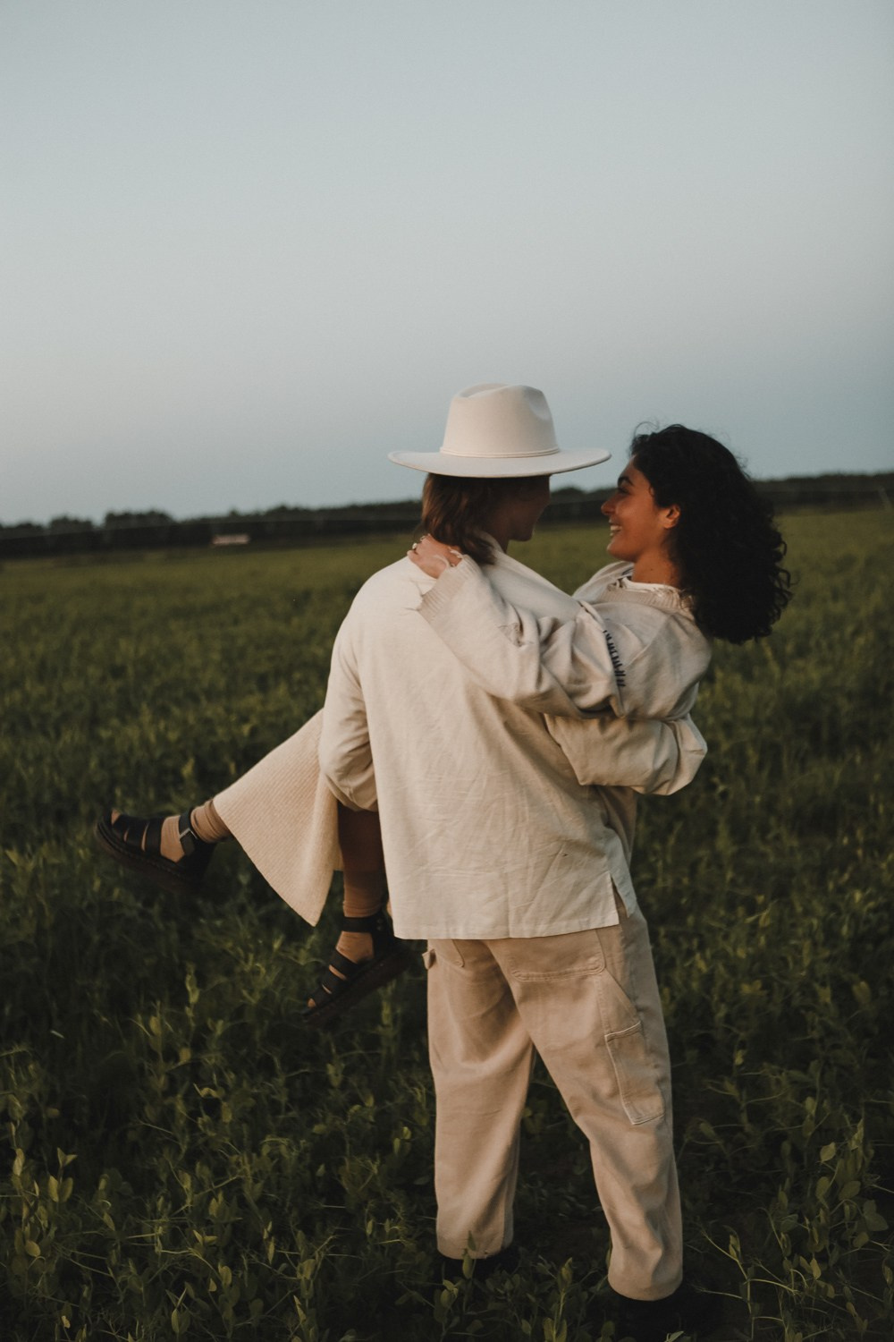 Поле (полный день). Семейный и свадебный фотограф в Нижнем Новгороде