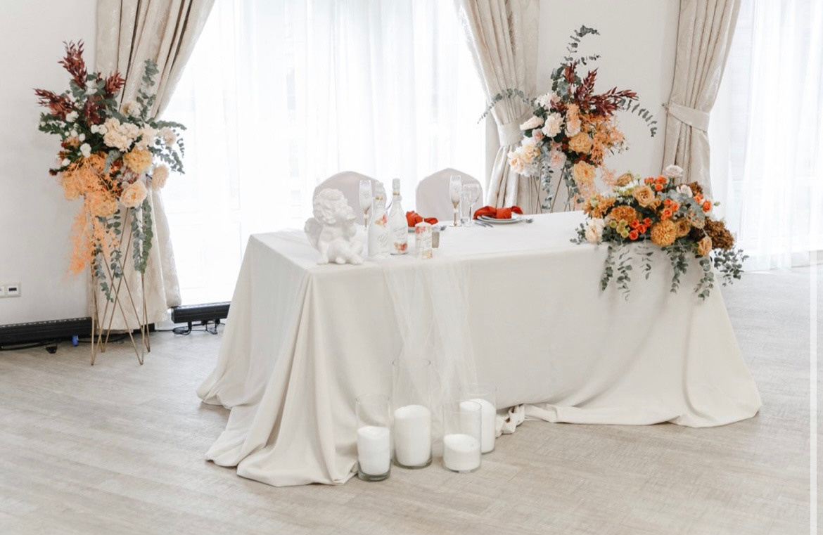 Фотографии зала. Банкетный комплекс и свадебное агенство "Александр Грин"