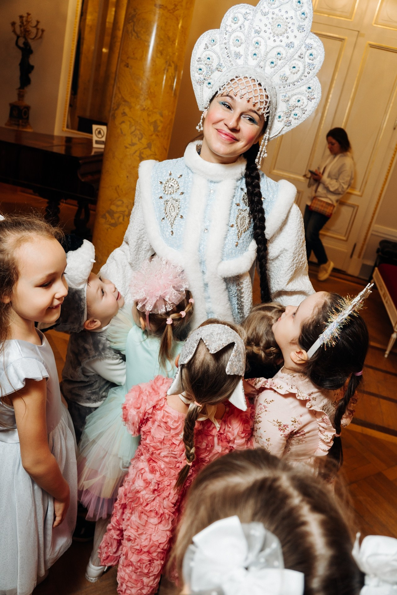 Дети | Новогодняя елка. Репортажный фотограф Санкт-Петербург