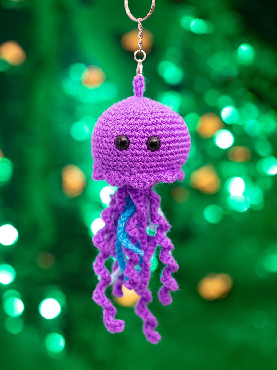 Профессиональная предметная фотосъемка брелков в Москве и Московской области. Фотостудия в Москве LUXARTPHOTO