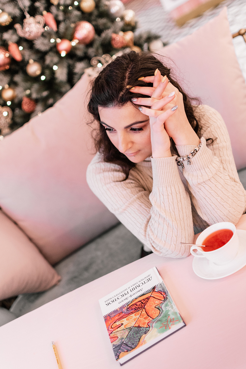 Фото в помещении. Майя Афзаал. Фотограф. Псков