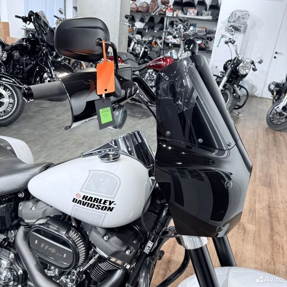 2021 Sport Glide АВS Сlub-Stylе Black&Whitе. Hello Davidson, Москва. Только хорошие мотоциклы…