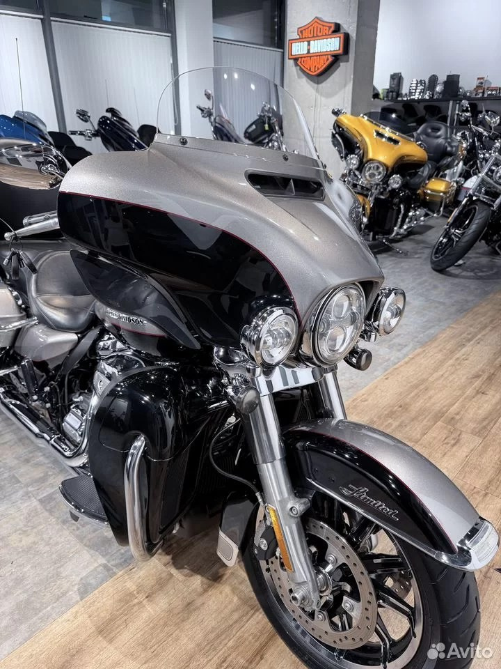 Купить Harley-Davidson 2017 Electra Glide Ultra Limited (Touring) — подробнее на сайте. Hello Davidson, Москва. Только хорошие мотоциклы…