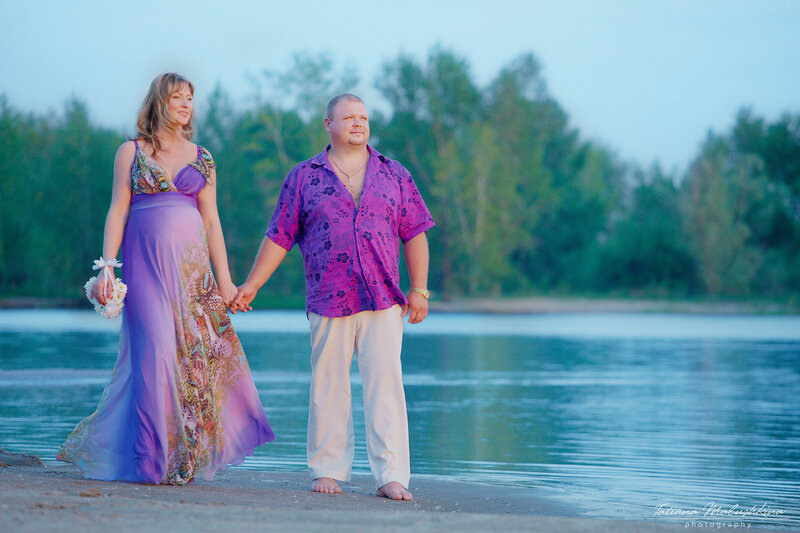 Фотосессия в ожидании малыша на Волге в Самаре. Фотограф Татьяна Малушкина