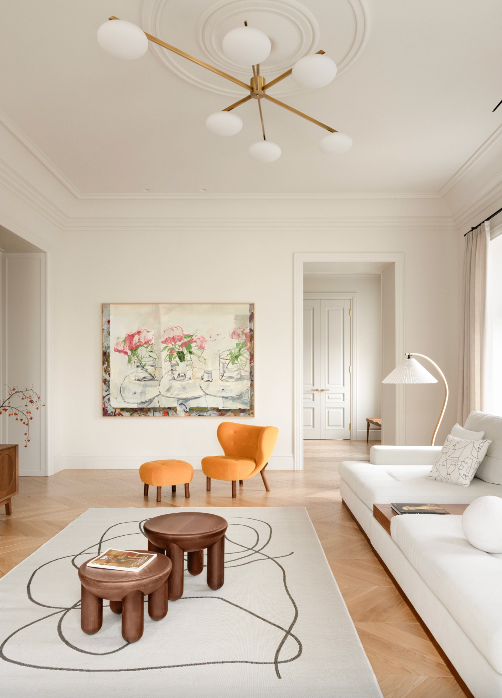 NEVSKY / 175 м². Inside Form — студия, где проект начинается не с стен, а с человека. Индивидуальный подход, живой стиль