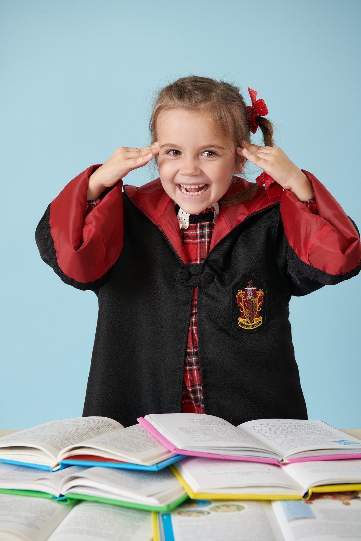 Лаборатория Чудес. Выпускные альбомы для детского сада, школы — Москва и область | Апрель Фото