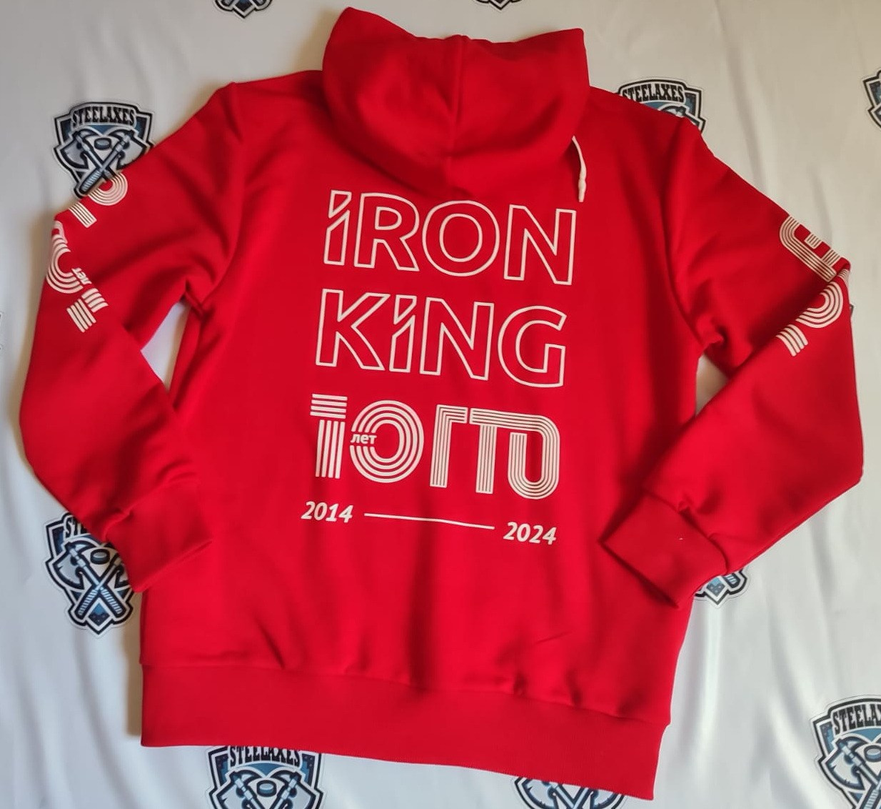 Спорт, одежда, спортивная одежда, бомбер, красная машина, команда, Спортивный костюм