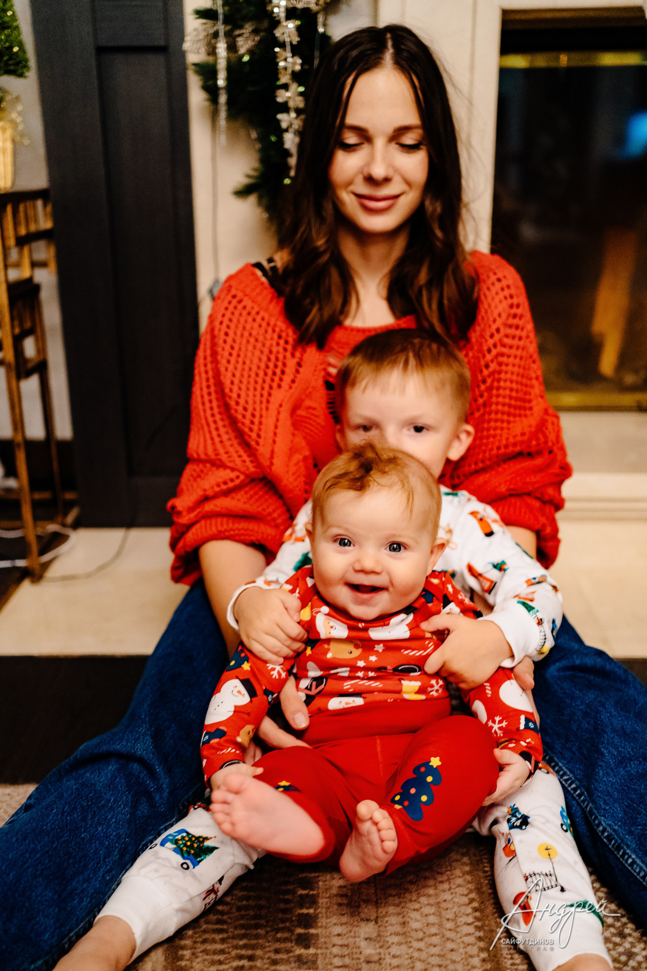 Домашняя новогодняя семейная фотосессия. Свадебный и семейный фотограф в Ростове-на-Дону. Андрей Сайфутдинов