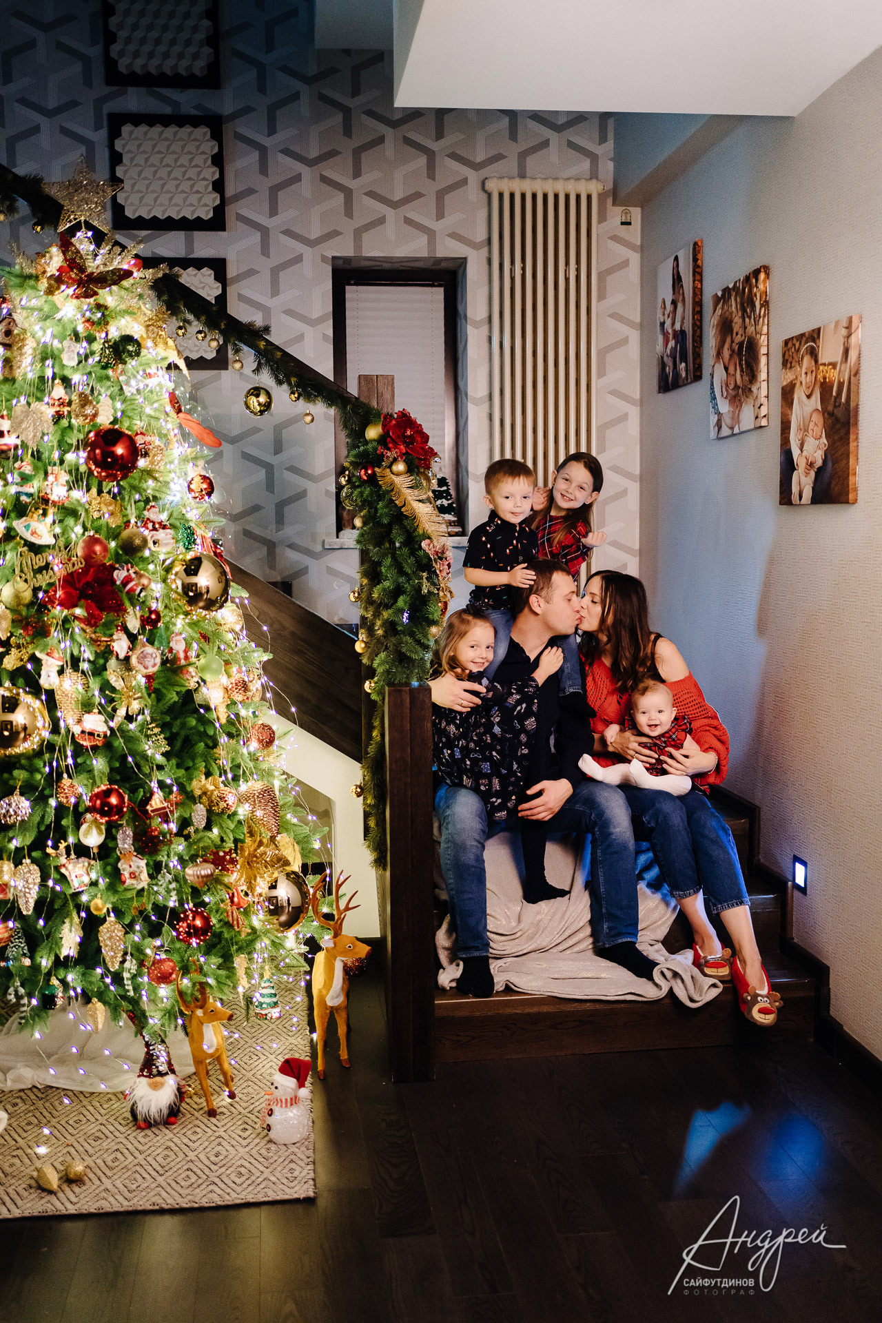 Домашняя новогодняя семейная фотосессия. Свадебный и семейный фотограф в Ростове-на-Дону. Андрей Сайфутдинов