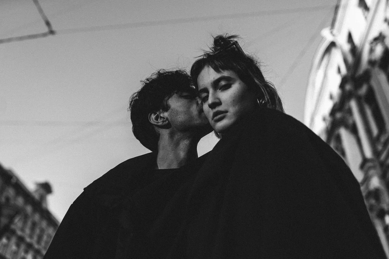 РУКИ ТВОИ ЦЕЛОВАЛ. Миша Снимет | твой фотограф