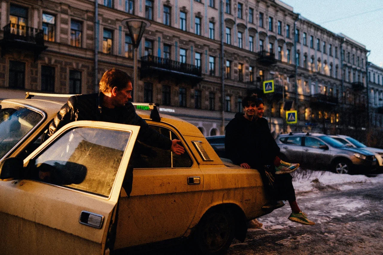РУКИ ТВОИ ЦЕЛОВАЛ. Миша Снимет | твой фотограф