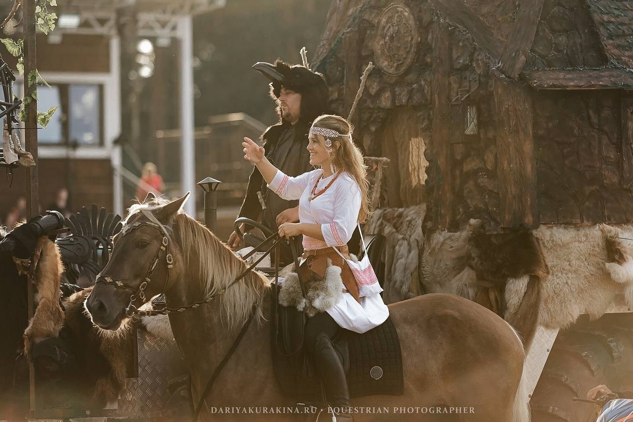 ИВАНОВО ПОЛЕ — 2024. Конный фотограф Куракина Дарья • Фотосессии с лошадьми