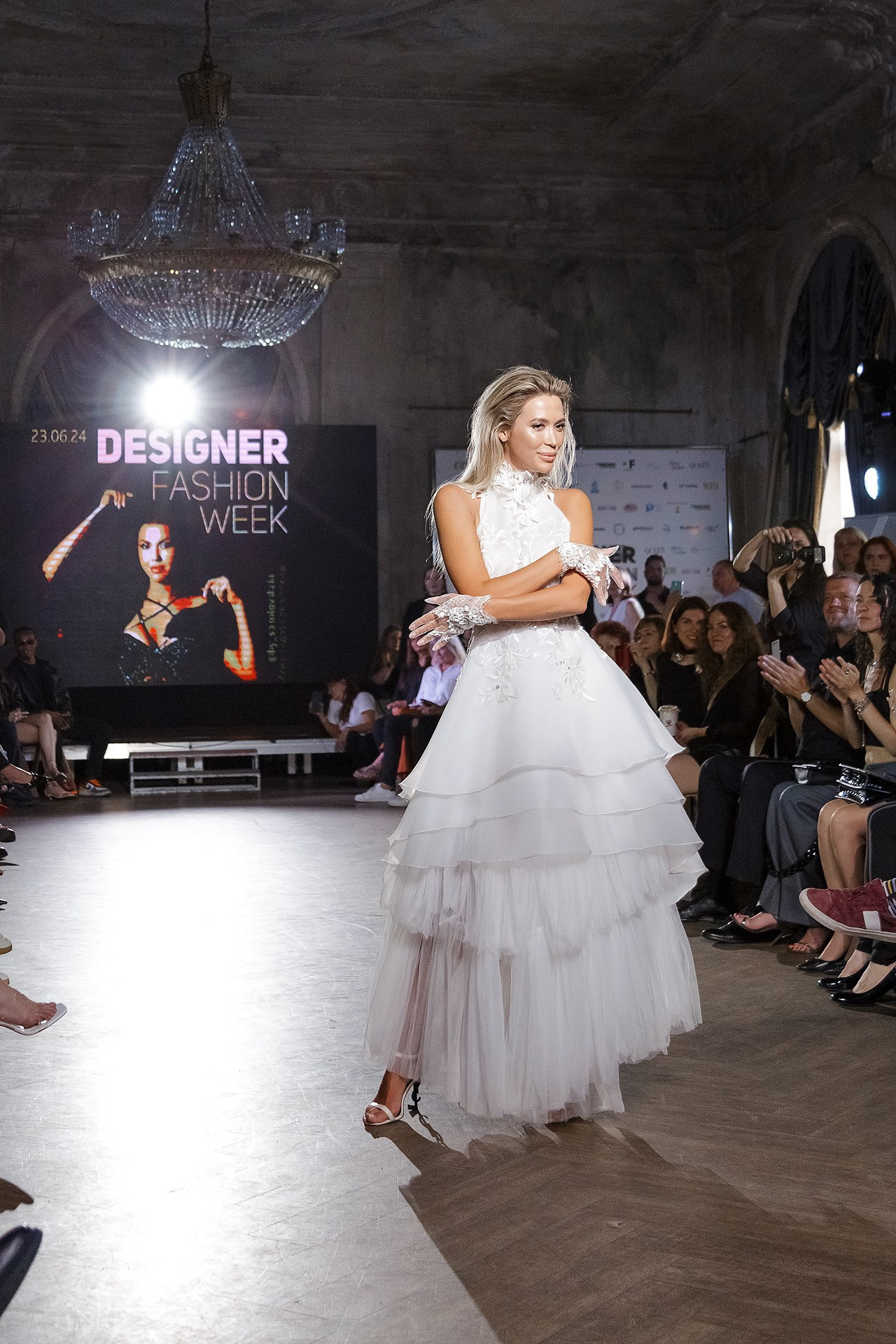 Репортаж модного показа. Светский фотограф Санкт-Петербург и ЛО