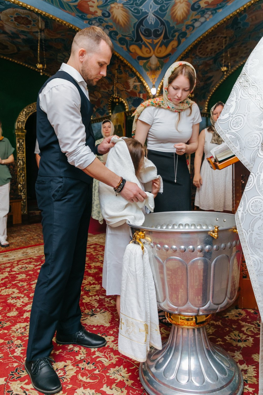 Крещение Федоровский собор, Пушкин, нижний храм, где лучше крестить в пушкине, красивые церкви для крещения, пушкин соборы для крестин, сколько стоит крещение в софийском соборе, федоровском