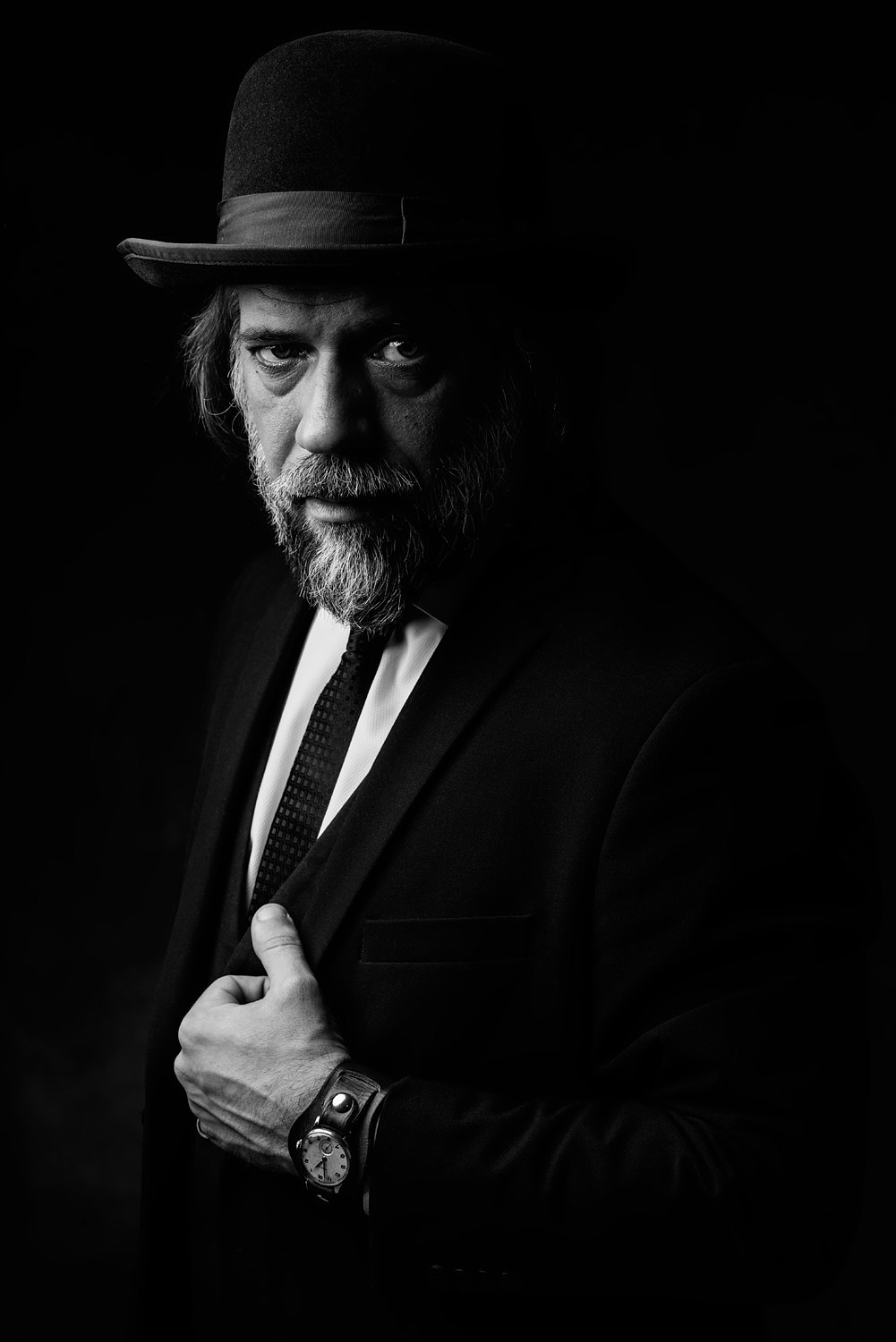 U-ray: Художественный чёрно-белый портрет. U-ray