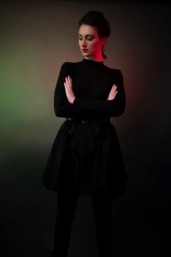 образ для съемок в черном