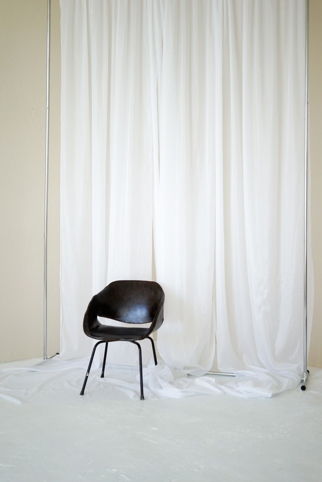 Студия MurMur — Зал «Бежевый» для предметной съемки Н.Н.|Sale Easy