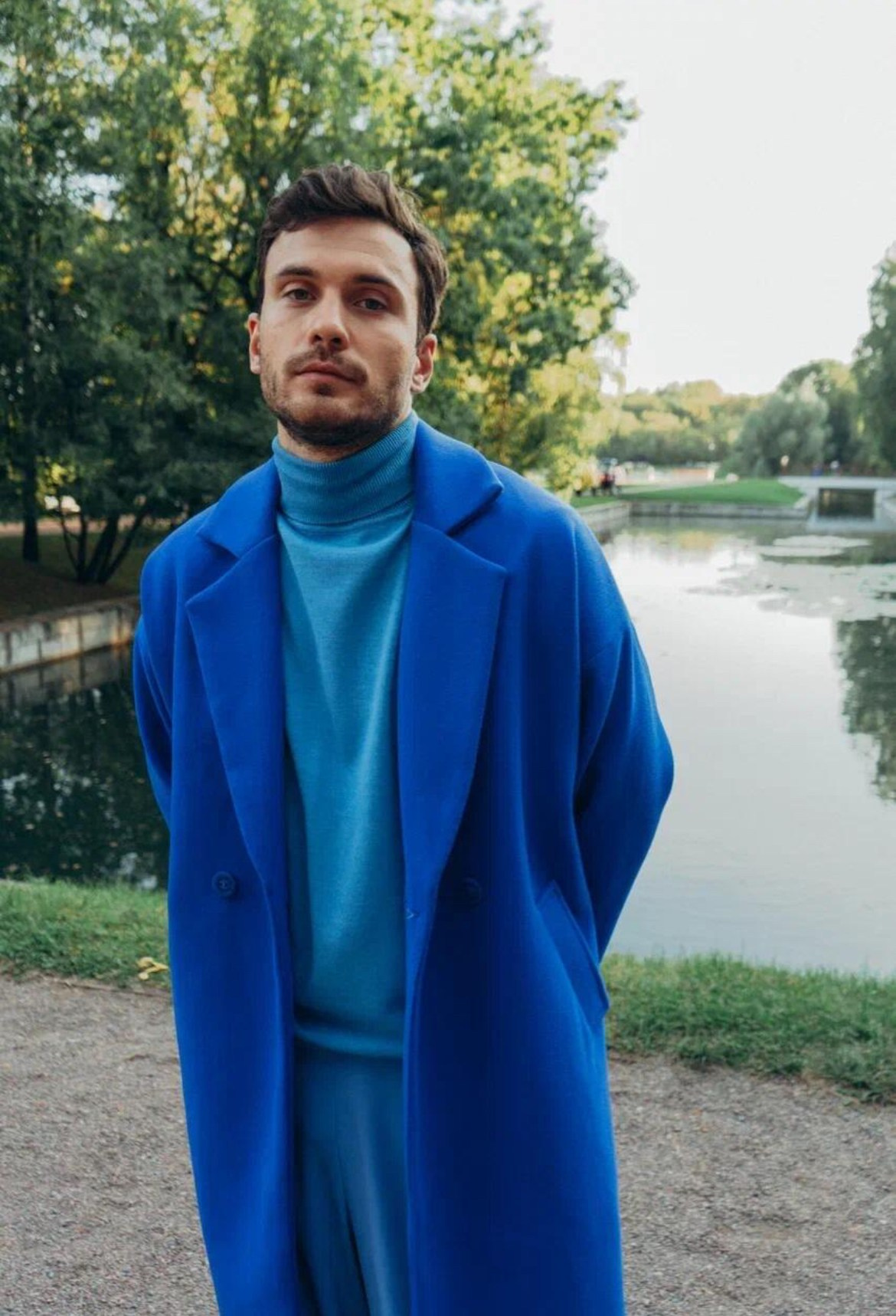 Закажите съемку каталога одежды в Москве — найдем фотографа и организуем предметную сессию