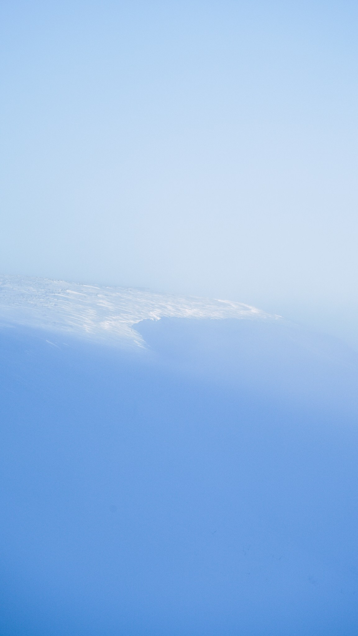 Приисковое. Человек с фотокамерой